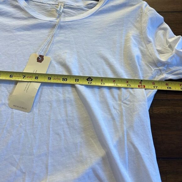 Lanston Revolve White Flutter Sleeve Top Size Large New with tags - Picture 5 of 8